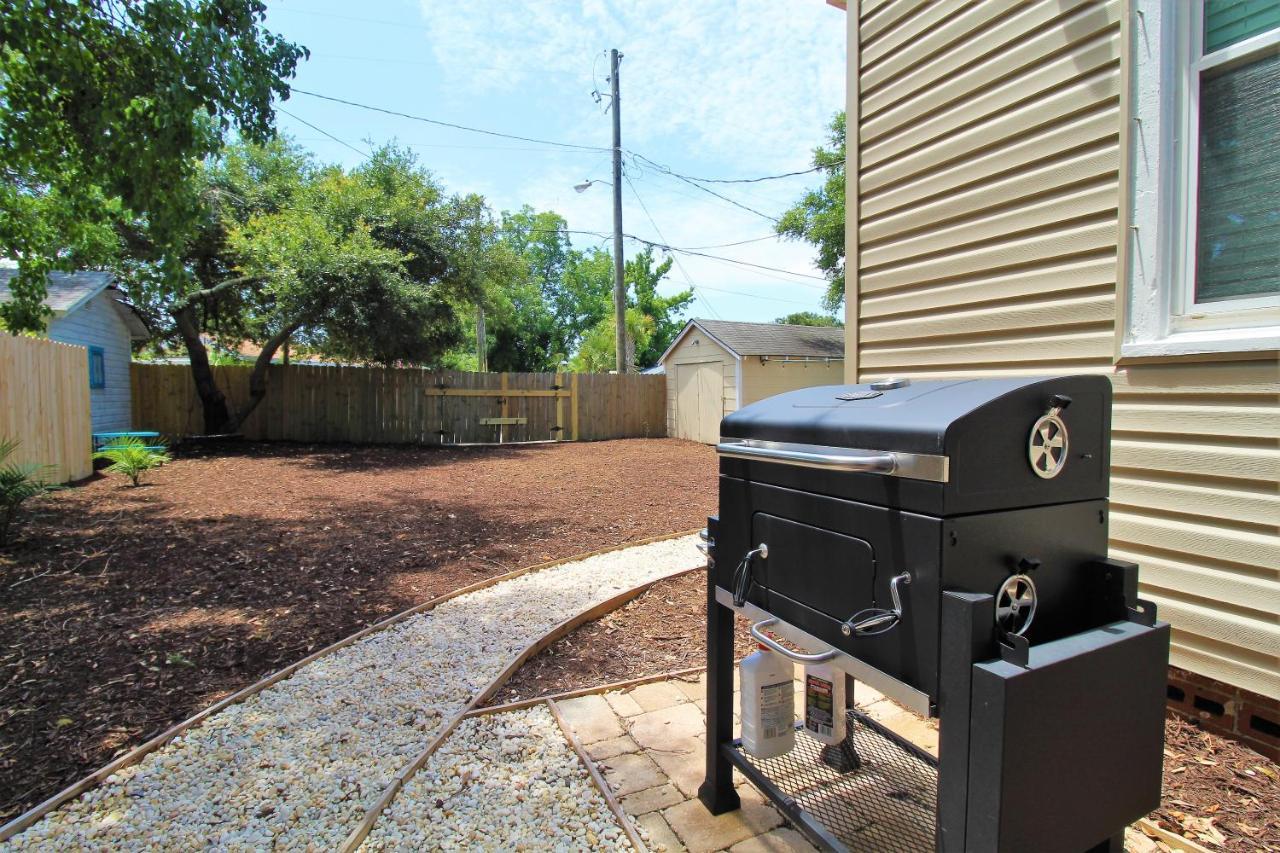 Beachy Bungalow For Family Fun! Walk To Beach! Pensacola Exteriér fotografie
